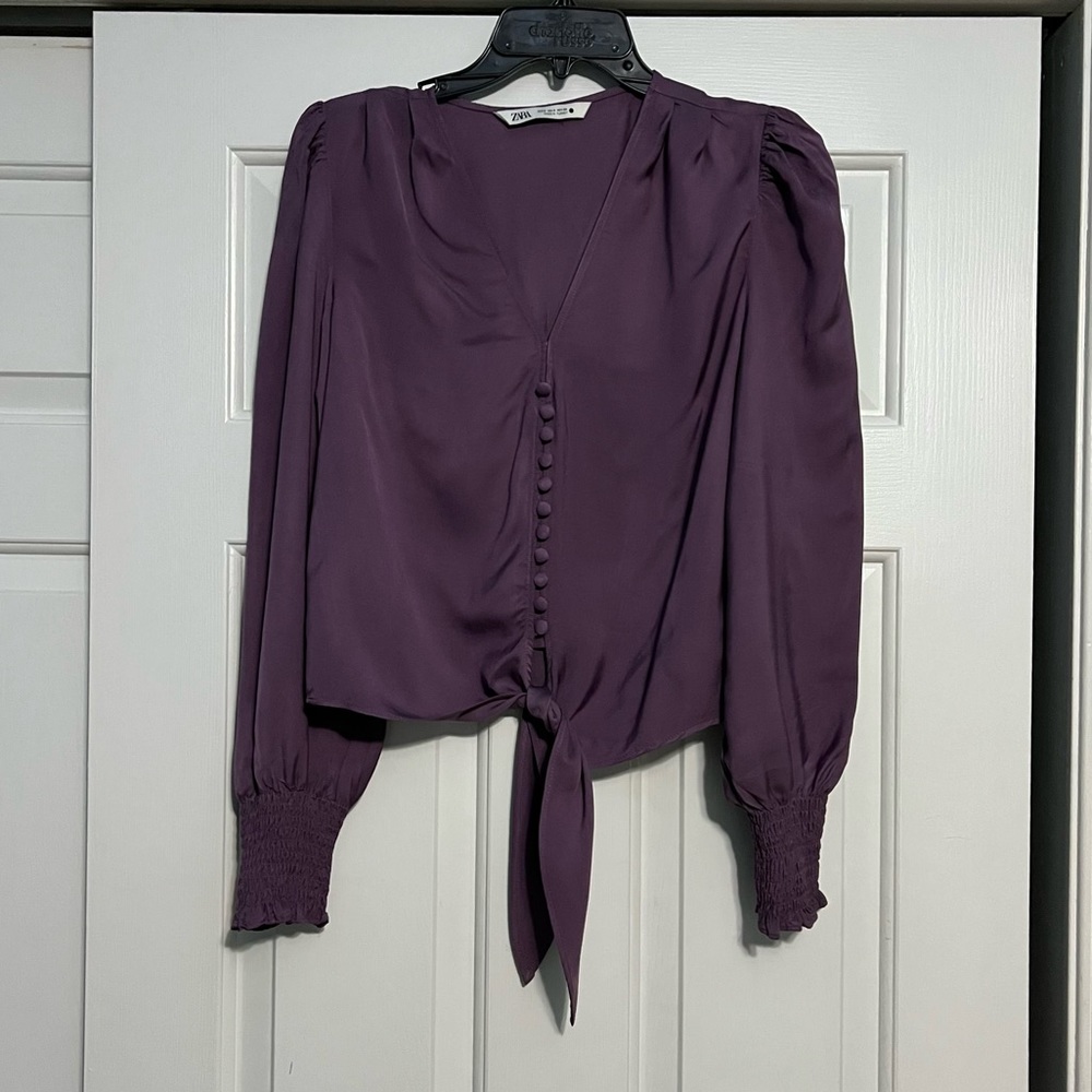 Zara Women's V-neck Tie Front Shoulder Puff Long Sleeve Top Small